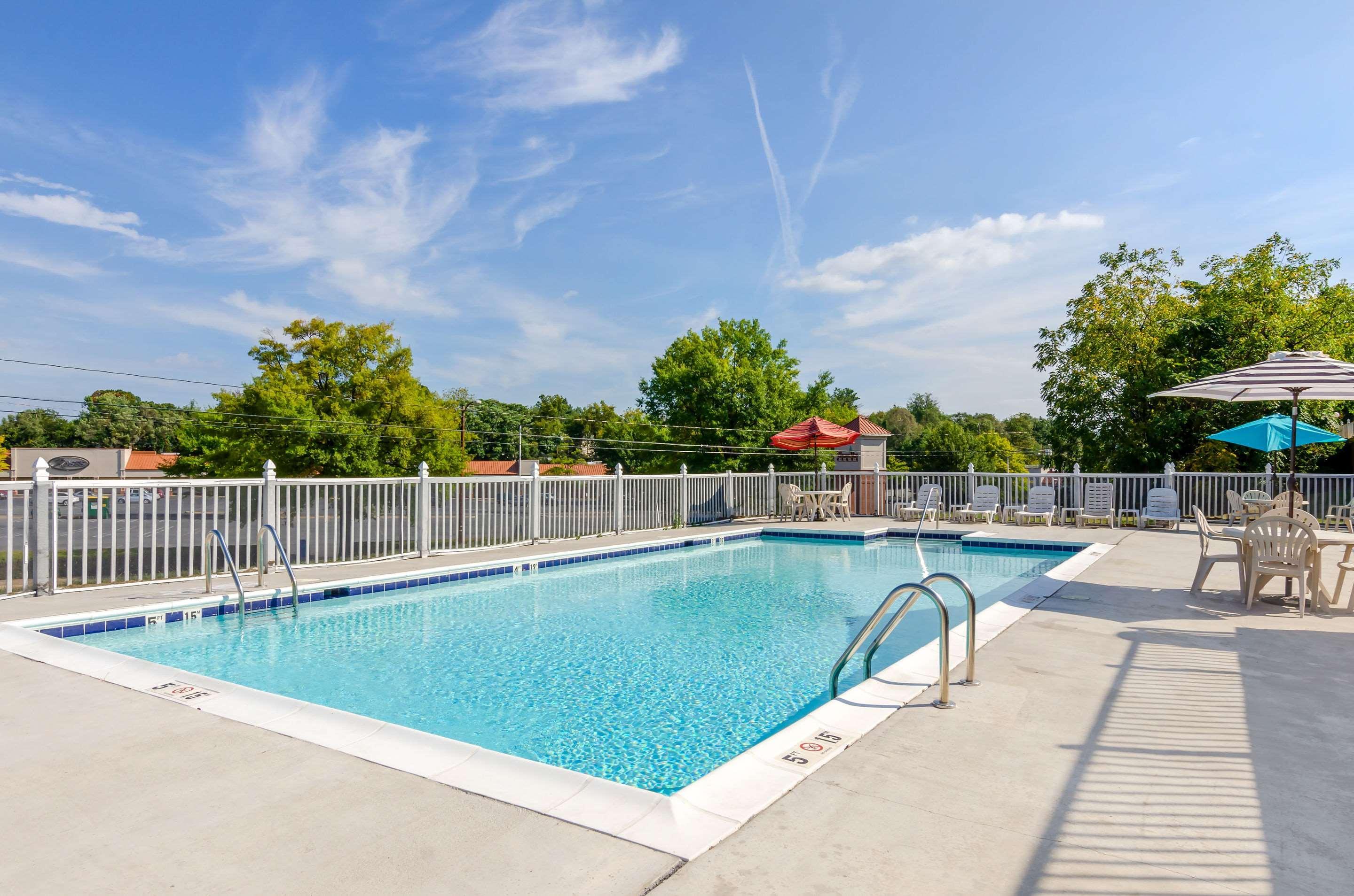 Quality Inn Waynesboro - Skyline Drive Exterior foto