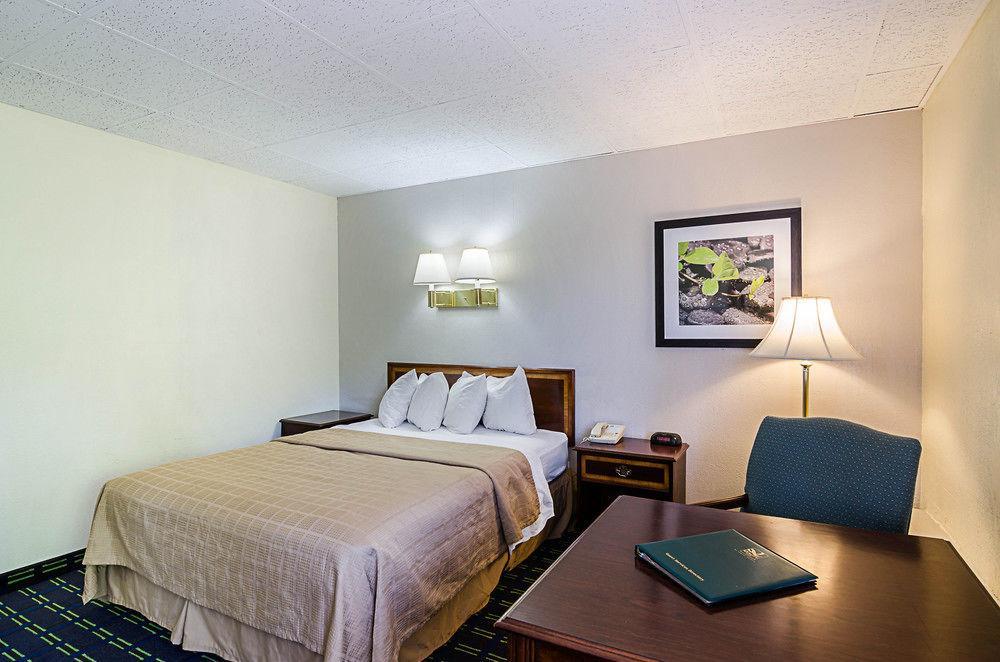 Quality Inn Waynesboro - Skyline Drive Exterior foto