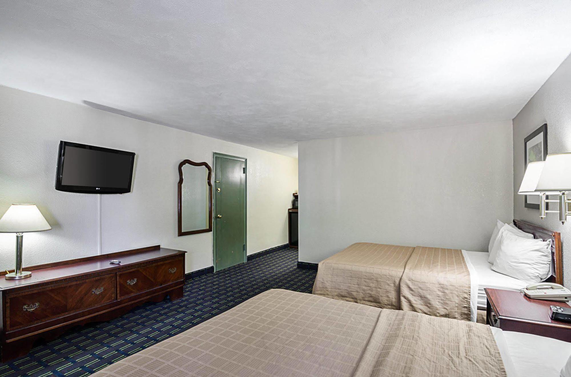 Quality Inn Waynesboro - Skyline Drive Exterior foto